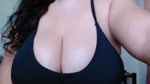 Snapshot of ladyjoyful chatting on 09/13/25, 10:42 ladyjoyful online show from 09/13/25, 10:42