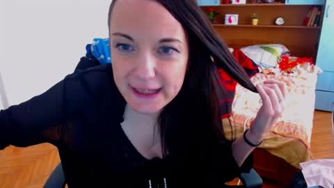 LadyLHoty online show from 06/13/26, 01:20