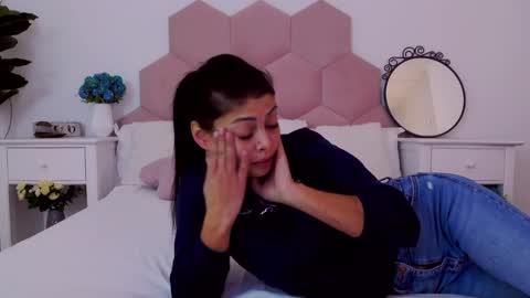 Snapshot of ladyliia chatting on 01/03/25, 05:17 Lia online show from 01/03/25, 05:17