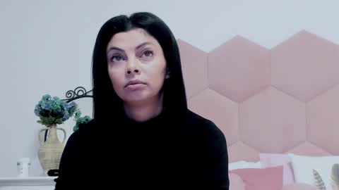 Snapshot of ladyliia chatting on 02/04/25, 05:10 Lia online show from 02/04/25, 05:10