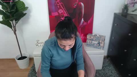 Snapshot of ladyliia chatting on 03/24/26, 05:01 Lia online show from 03/24/26, 05:01