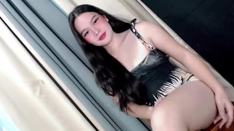 Snapshot of ladylollipop_marls chatting on 10/07/25, 04:15 ladylollipop_marls online show from 10/07/25, 04:15