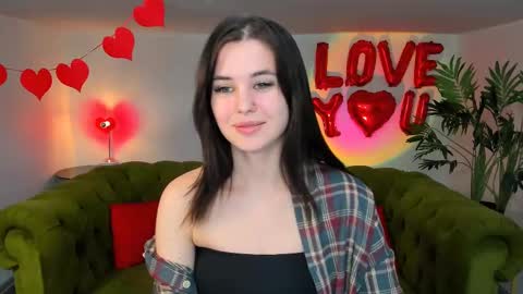 Snapshot of ladyofcandy chatting on 02/18/25, 05:21 Amelia online show from 02/18/25, 05:21