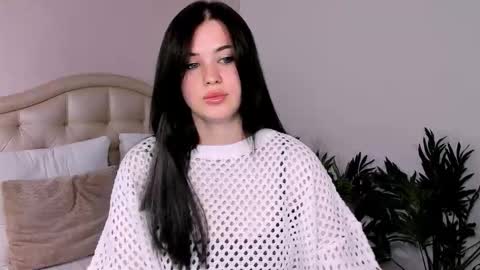 Snapshot of ladyofcandy chatting on 09/12/25, 01:11 Amelia online show from 09/12/25, 01:11