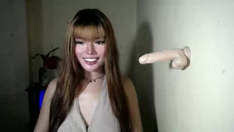 LILY online show from 05/19/26, 01:33