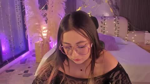 Lady  online show from 02/27/26, 05:07