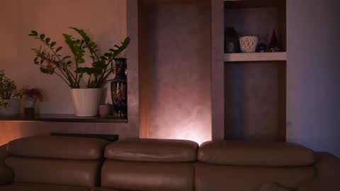 laelneizer online show from 06/27/26, 02:12
