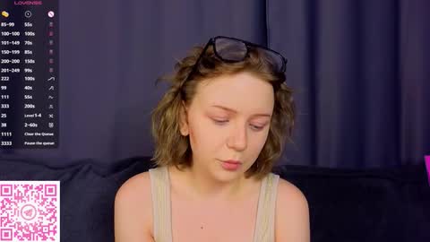 Snapshot of lafeti chatting on 09/14/25, 04:39 Lilia online show from 09/14/25, 04:39