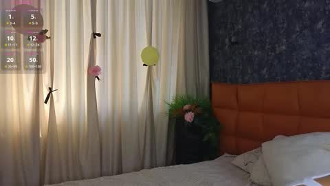 Snapshot of lafeti chatting on 09/17/25, 06:48 Lilia online show from 09/17/25, 06:48