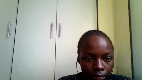 Snapshot of lafille339783 chatting on 03/14/26, 02:11 lafille339783 online show from 03/14/26, 02:11