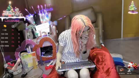 Skinnygirl online show from 01/17/25, 01:36