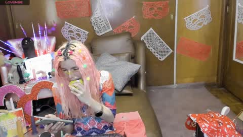 Skinnygirl online show from 02/06/25, 11:15