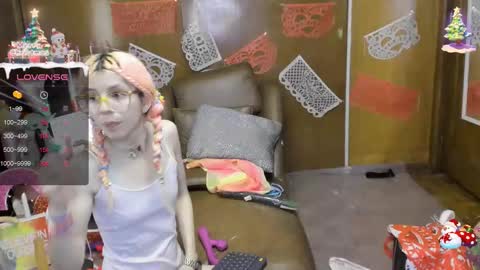 Skinnygirl online show from 02/12/25, 04:23