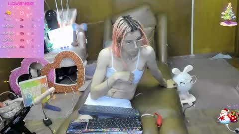 Skinnygirl online show from 09/27/25, 02:16