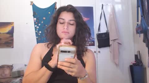 Sara Florez online show from 09/15/25, 03:28