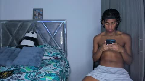 LagoSantos online show from 11/25/25, 08:42