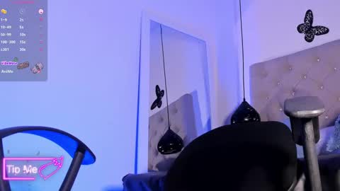 lahiam_smiiith online show from 02/15/25, 04:34