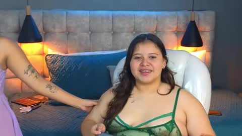    online show from 02/14/25, 10:36