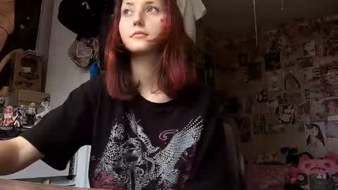 Snapshot of laicahalane chatting on 07/07/26, 03:53 Jenny online show from 07/07/26, 03:53