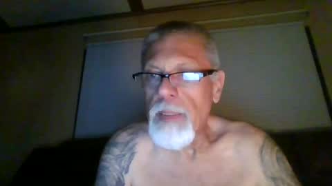 Snapshot of laidbackluxury chatting on 06/13/26, 07:50 laidbackluxury online show from 06/13/26, 07:50