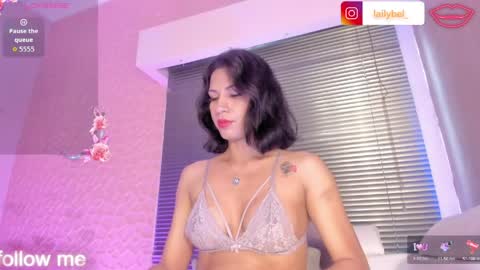 laiily bell online show from 04/28/26, 08:14