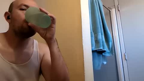 Larue Laik online show from 11/04/25, 11:26