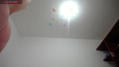 Leila Laly online show from 01/12/25, 01:37