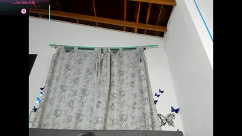 Leila Laly online show from 04/29/26, 03:49