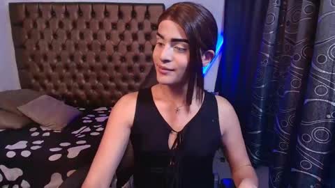 Camila online show from 04/06/26, 09:49