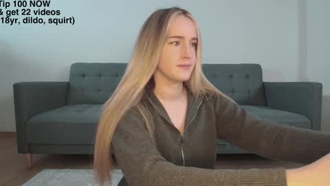 lailatoks - TIP 100 tks  get all my videos 22 VIDEOS SQUIRT PUSSY DILDO online show from 03/01/26, 04:42