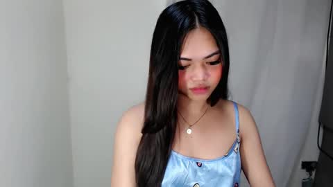 laire online show from 04/03/26, 05:38