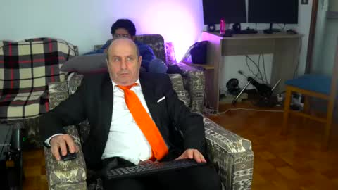 Snapshot of lajose52 chatting on 01/19/25, 07:58 lajose52 online show from 01/19/25, 07:58