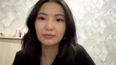 Luna online show from 09/16/25, 03:24