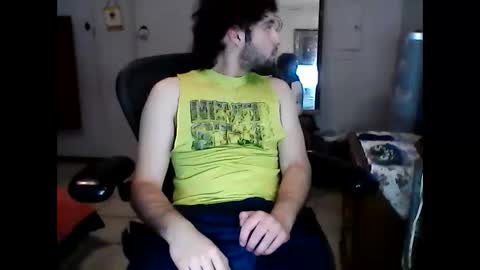 Snapshot of lakewood4523 chatting on 01/13/25, 08:05 Carlosss online show from 01/13/25, 08:05