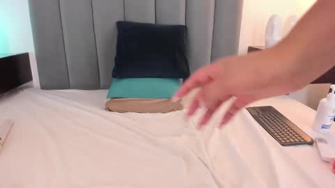 Lakshmi online show from 03/12/26, 04:18