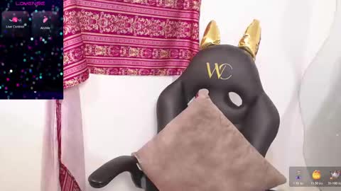 Laskhmirani online show from 10/21/25, 11:55