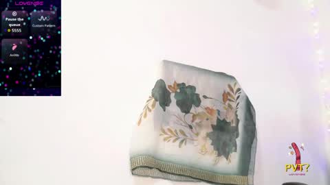 Laskhmirani online show from 05/14/26, 02:13