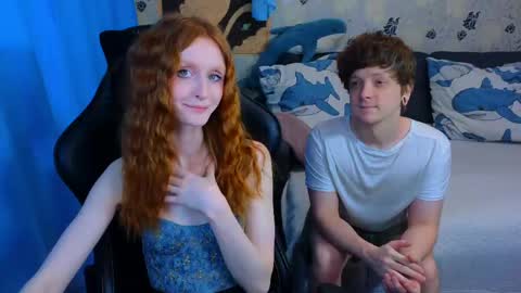 Snapshot of laksmrrr chatting on 04/16/26, 10:16 Lu Alex online show from 04/16/26, 10:16