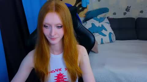 Snapshot of laksmrrr chatting on 07/01/26, 05:12 Lu Alex online show from 07/01/26, 05:12