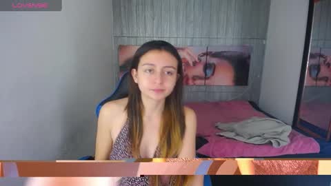 Lala clark online show from 09/25/25, 12:53