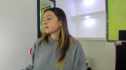 Lala clark online show from 02/03/26, 08:36