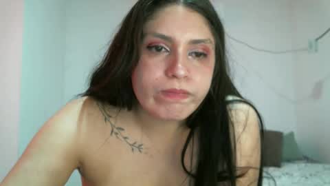Snapshot of lala_gomez01 chatting on 12/20/24, 04:57 laura gomez online show from 12/20/24, 04:57