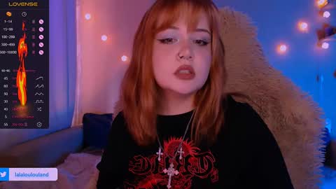 Snapshot of lala_loulou chatting on 03/12/25, 09:55 Nicky online show from 03/12/25, 09:55