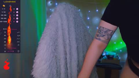 Nicky online show from 01/17/26, 10:35