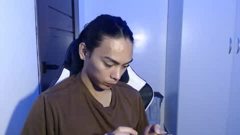 lalakinghugecock_2 online show from 09/19/25, 05:13