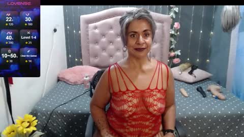 Snapshot of lalisha_96 chatting on 12/15/24, 01:13 lalisha online show from 12/15/24, 01:13