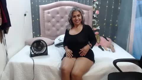 Snapshot of lalisha_96 chatting on 02/17/25, 11:53 lalisha online show from 02/17/25, 11:53