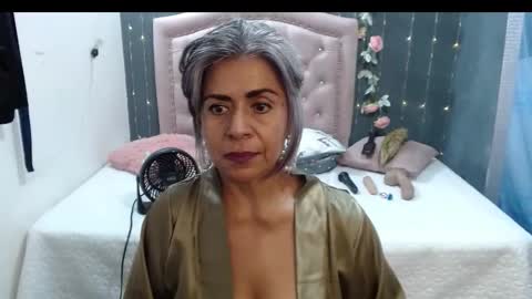 Snapshot of lalisha_96 chatting on 03/01/25, 01:00 lalisha online show from 03/01/25, 01:00