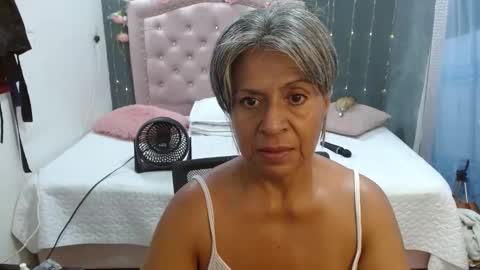 Snapshot of lalisha_96 chatting on 09/10/25, 02:00 lalisha online show from 09/10/25, 02:00