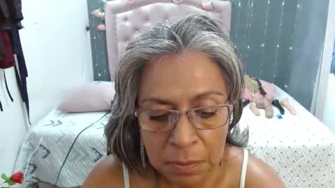Snapshot of lalisha_96 chatting on 09/30/25, 10:15 lalisha online show from 09/30/25, 10:15